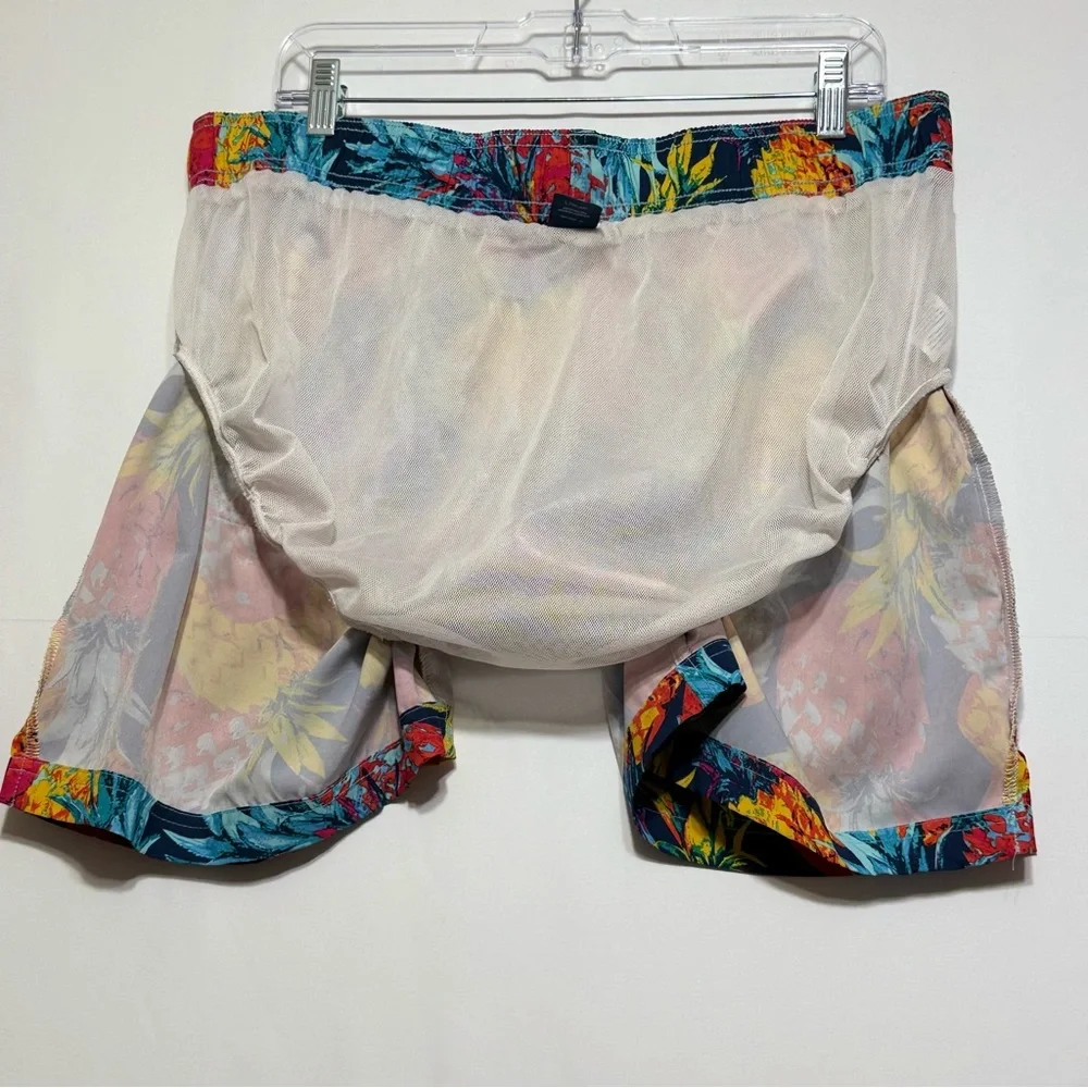 George Men's Size L Pineapple Print‎ Swim Trunks - Excellent